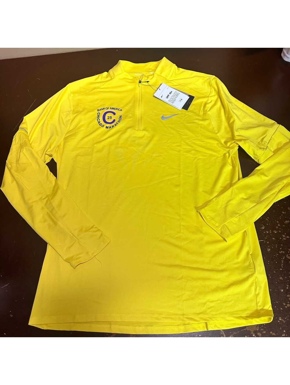 Nike Men’s 1/4 Zip LS Chicago Marathon 2025 Large Yellow UPF 40+ HQ4199-718